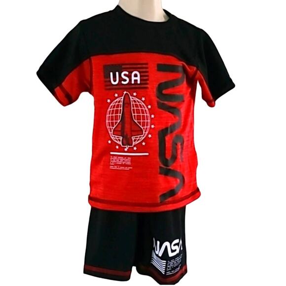 NWT NASA Boys Red Black Space Graphic Tee & Shorts 2-Piece Set Size 2T - Picture 2 of 4